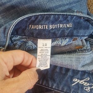 American Eagle Distressed Jeans